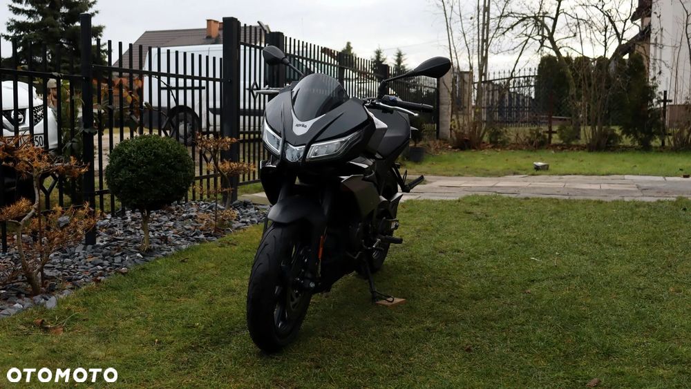 Aprilia Tuono - 9