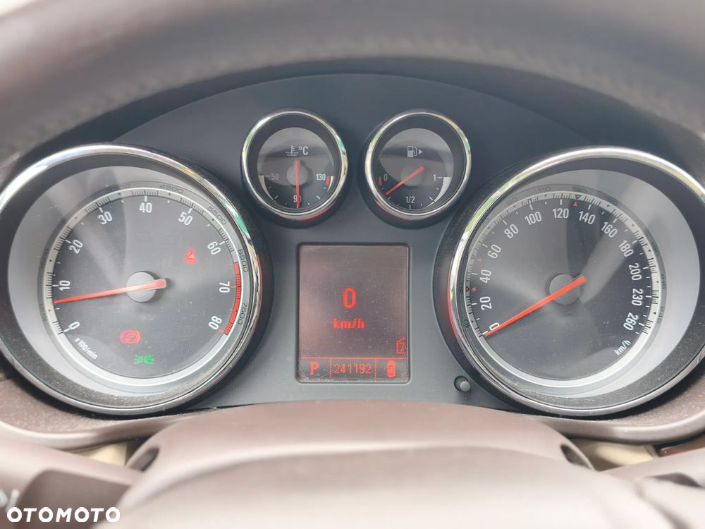 Opel Insignia 2.8 T V6 Sport 4x4 - 8