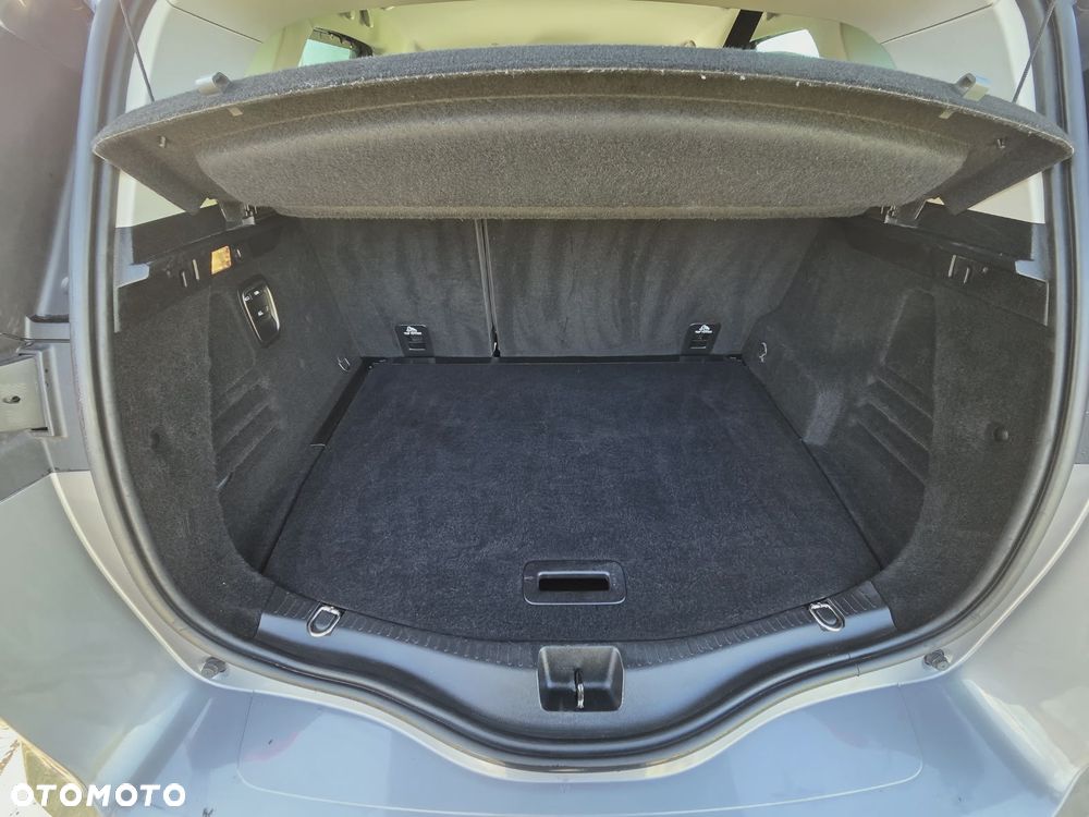 Renault Scenic ENERGY dCi 110 EDC INTENS - 9