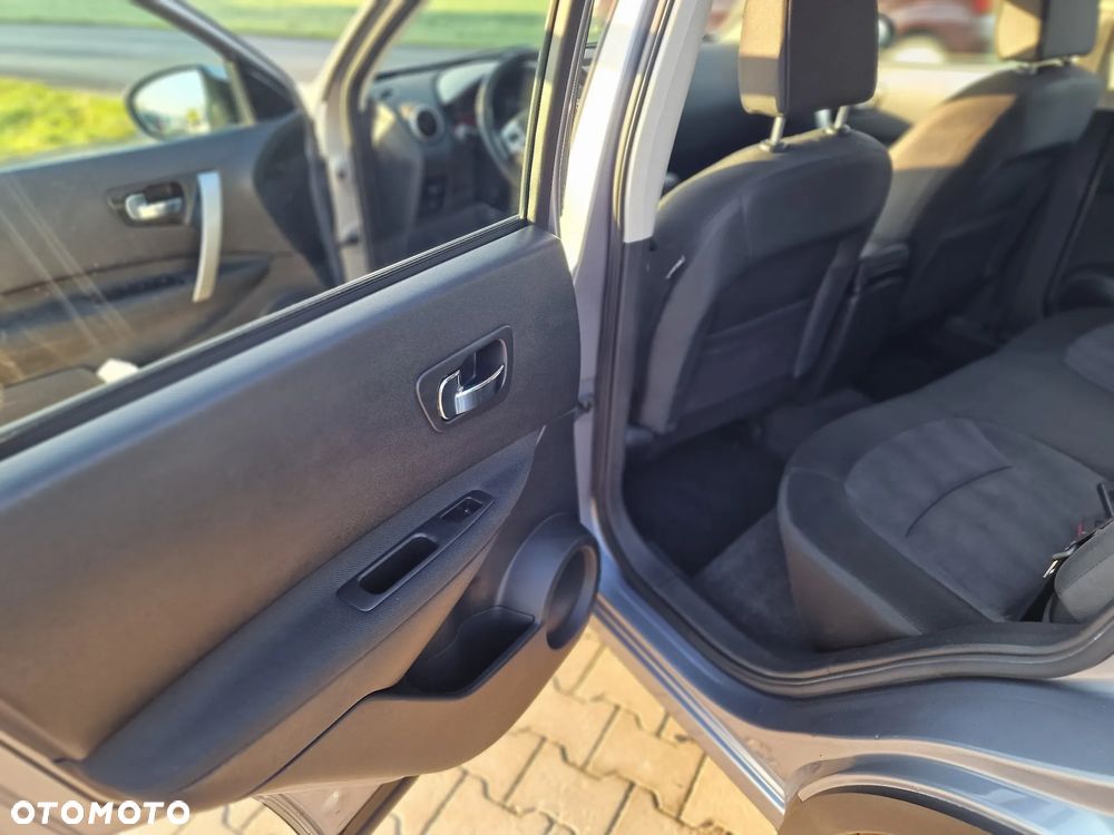 Nissan Qashqai 2.0 dCi 4 x 4 DPF acenta - 18