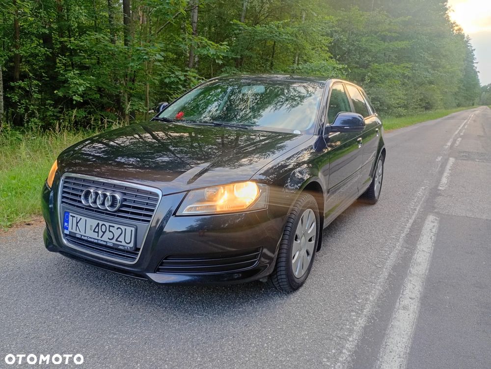 Audi A3 Sportback 1.6 TDI DPF Ambition - 1
