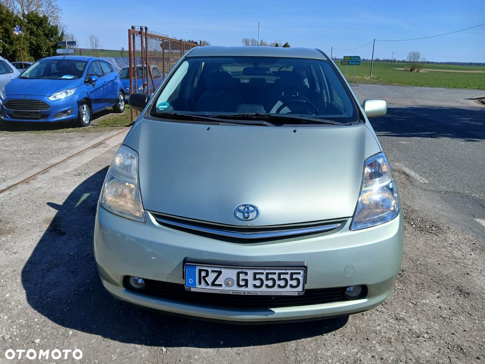 Toyota Prius 1.5 VVT-i Sol (nav) - 3