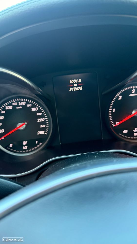 Mercedes-Benz C 200 d AMG Line - 8