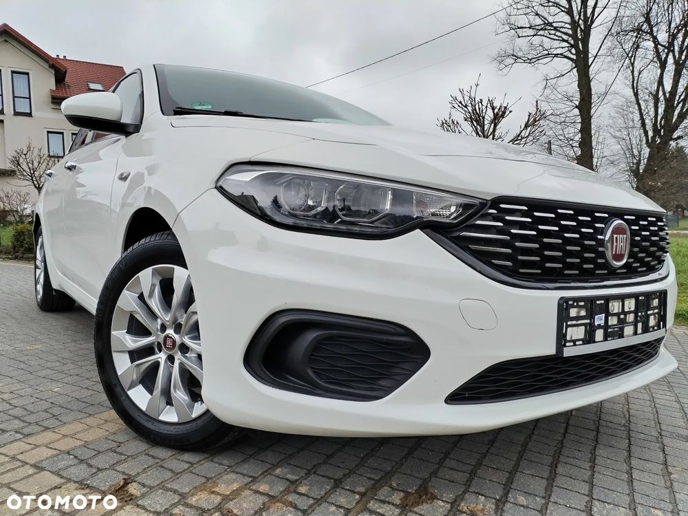 Fiat Tipo 1.4 16V More - 2