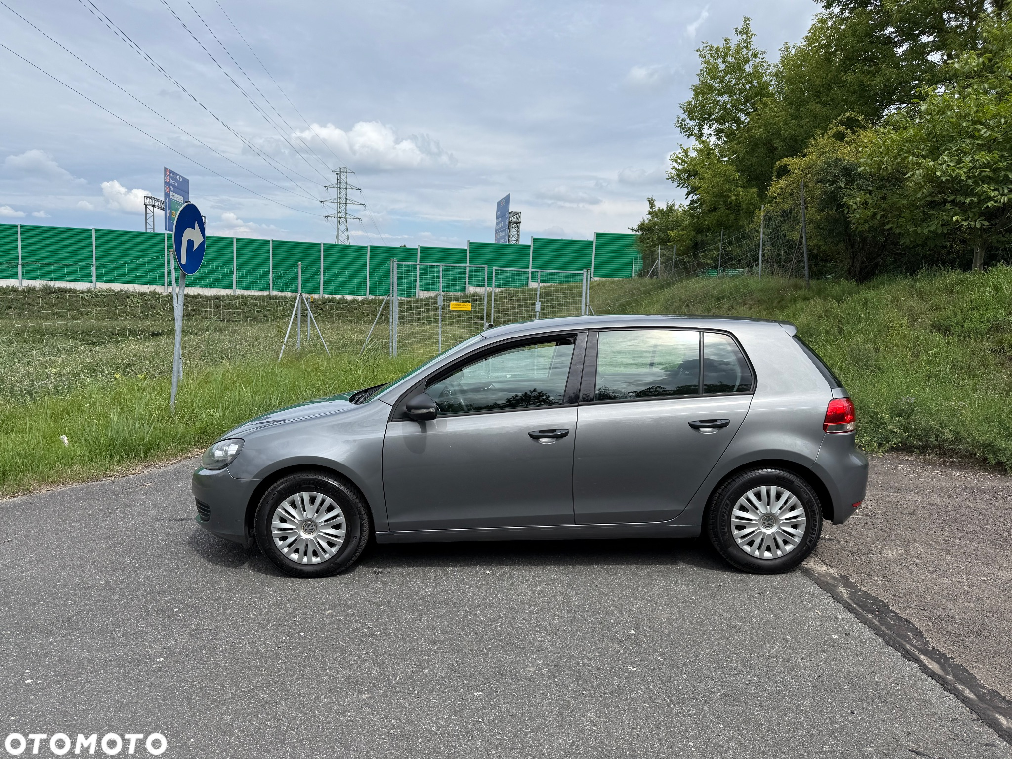 Volkswagen Golf 1.6 TDI DPF BlueMotion - 5