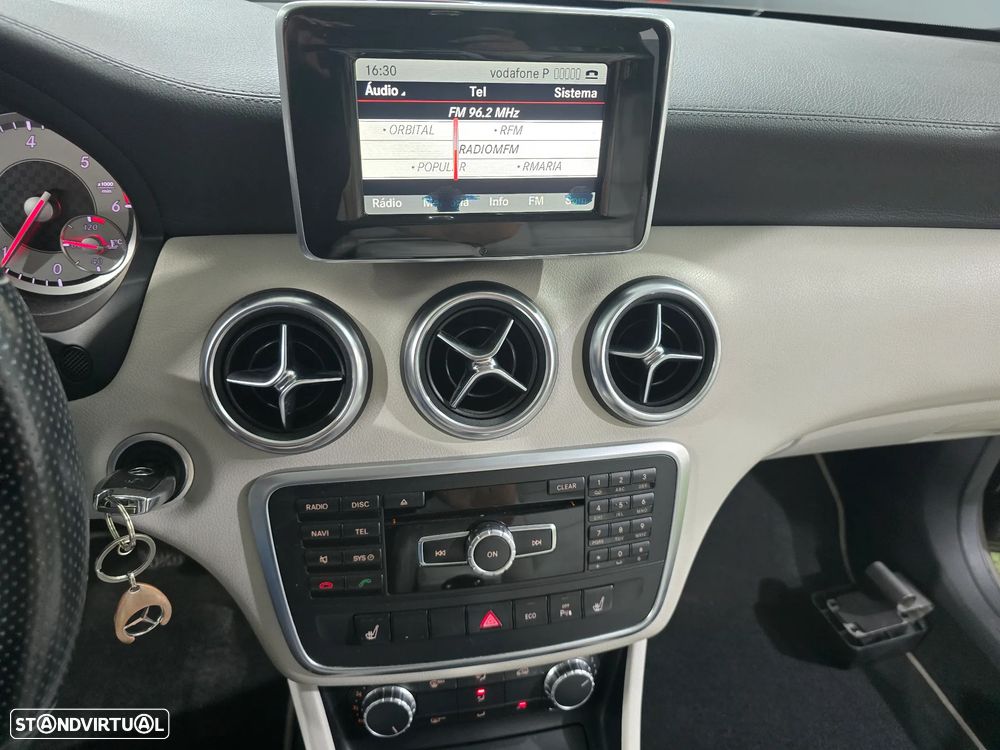 Mercedes-Benz A 180 CDi BE Urban - 15