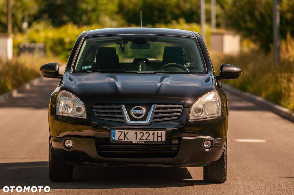 Nissan Qashqai - 2