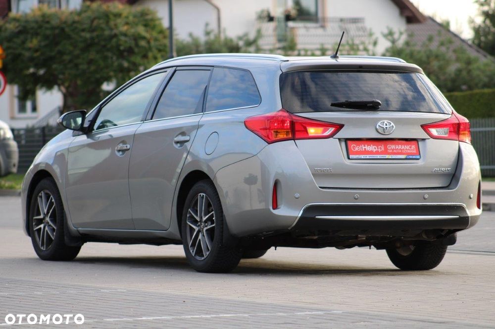 Toyota Auris 1.6 Valvematic Executive - 38