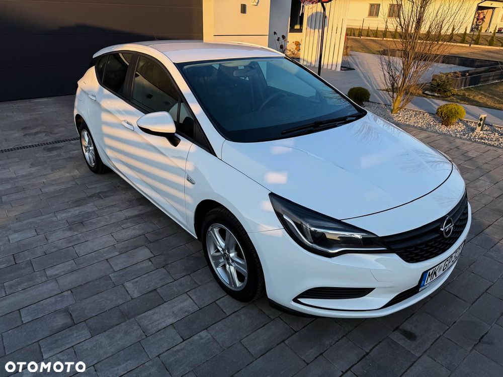 Opel Astra - 11