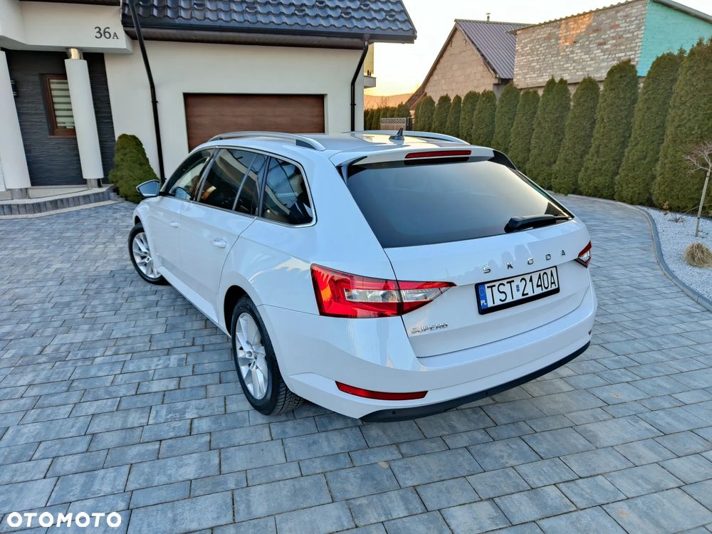 Skoda Superb 2.0 TDI Active DSG7 - 6