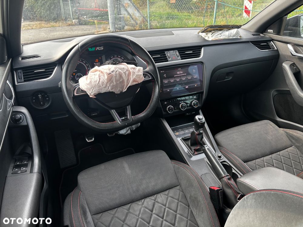 Skoda Octavia 2.0 TDI (Green tec) RS - 21