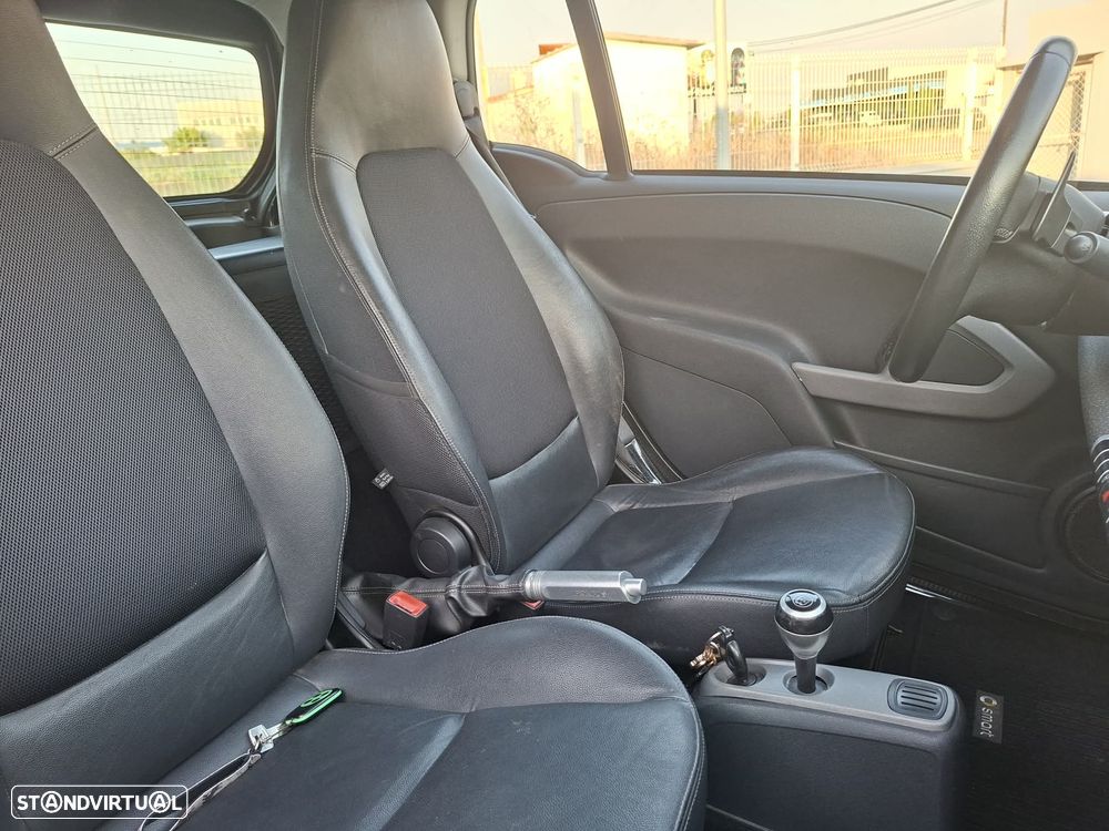 Smart ForTwo Coupé cdi softouch passion dpf - 8