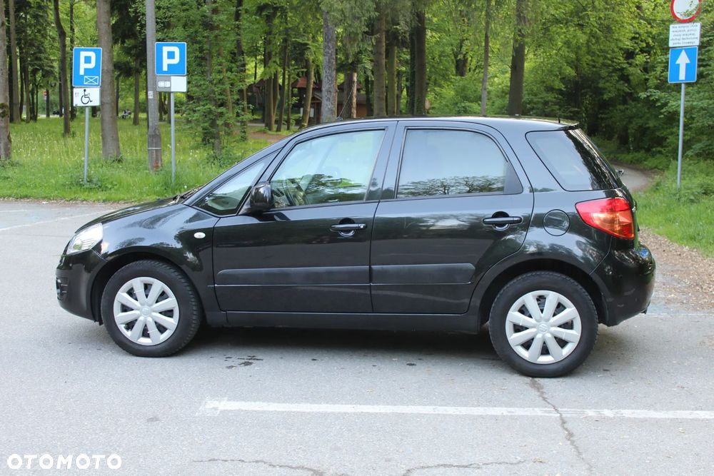 Suzuki SX4 1.6 GLX / Comfort - 2