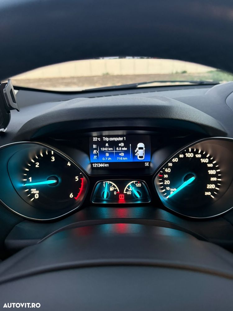 Ford Kuga 2.0 TDCi 4WD Titanium - 10