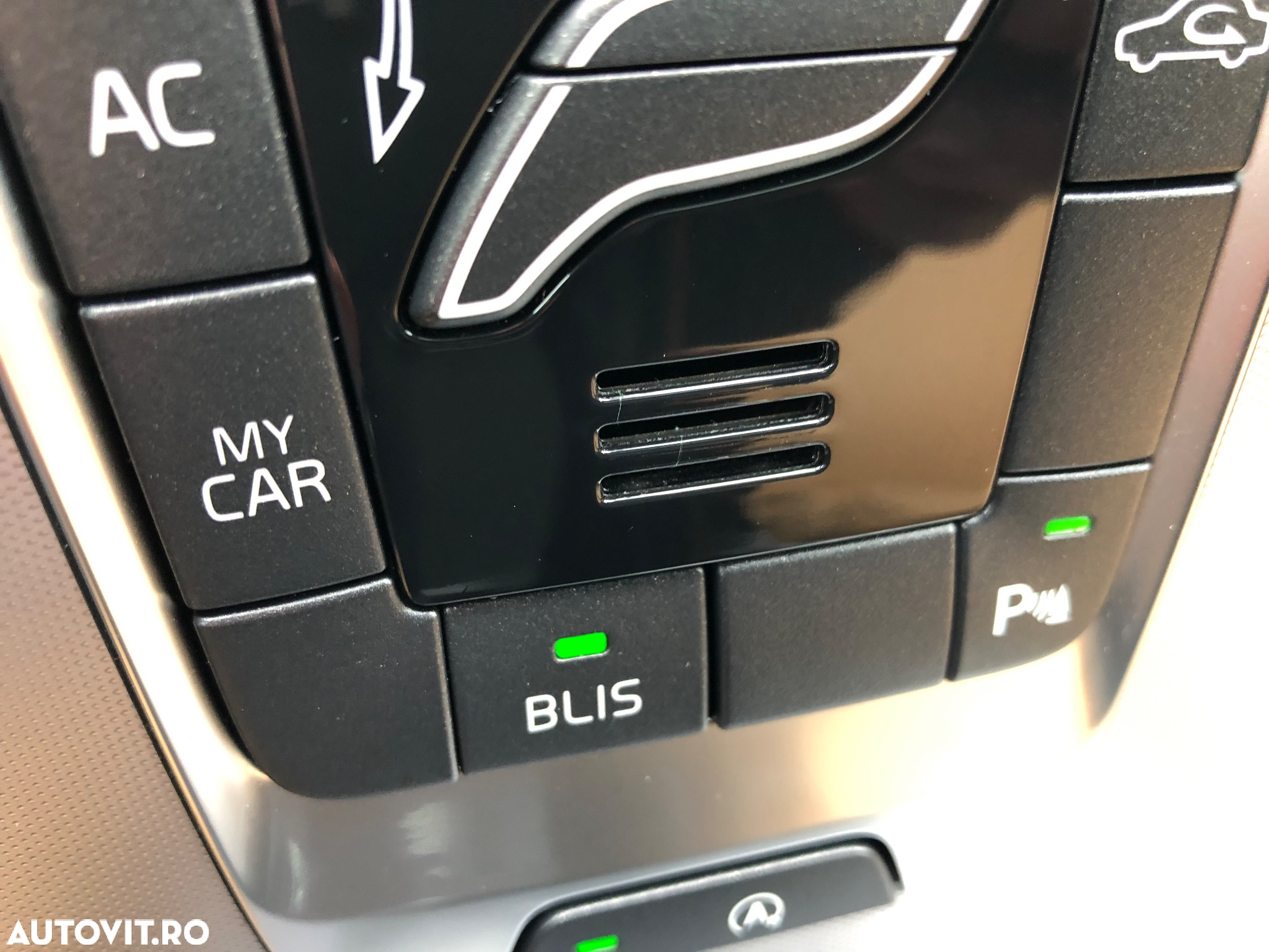 Volvo V40 D2 Inscription - 26