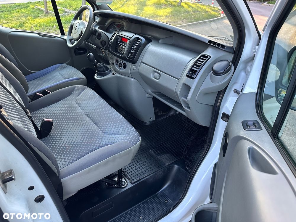 Renault Trafic - 24