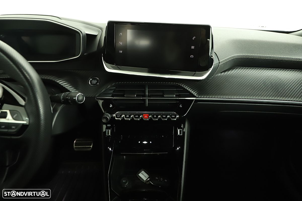 Peugeot 2008 1.2 PureTech GT EAT8 - 9