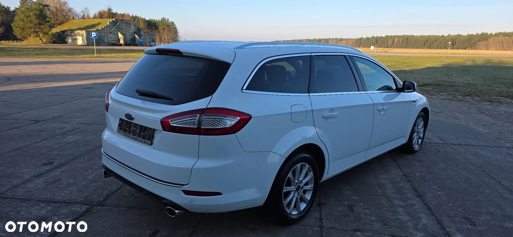 Ford Mondeo 2.0 EcoBoost Titanium - 12