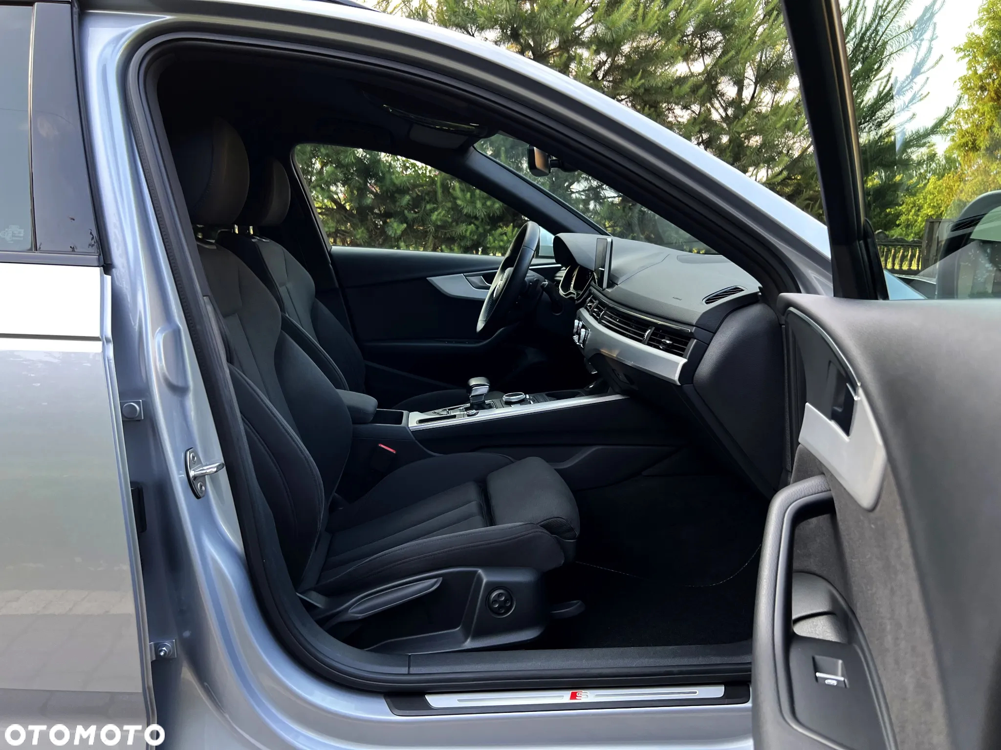 Audi A4 Avant 2.0 TDI ultra S tronic sport - 22