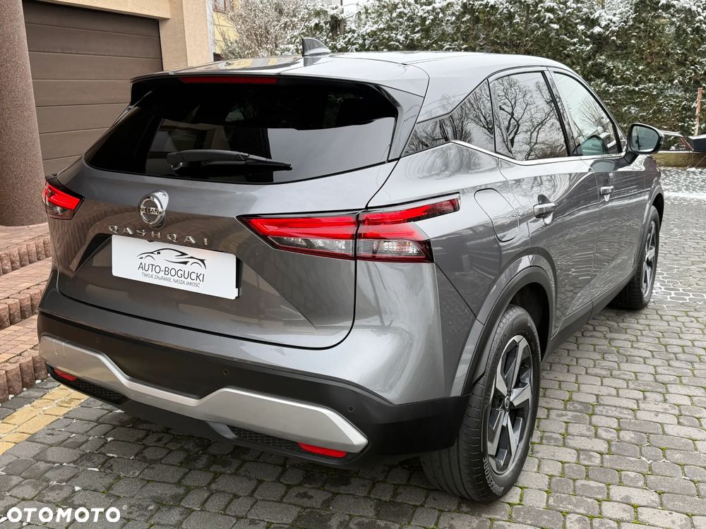 Nissan Qashqai 1.3 DIG-T N-Connecta DCT - 17