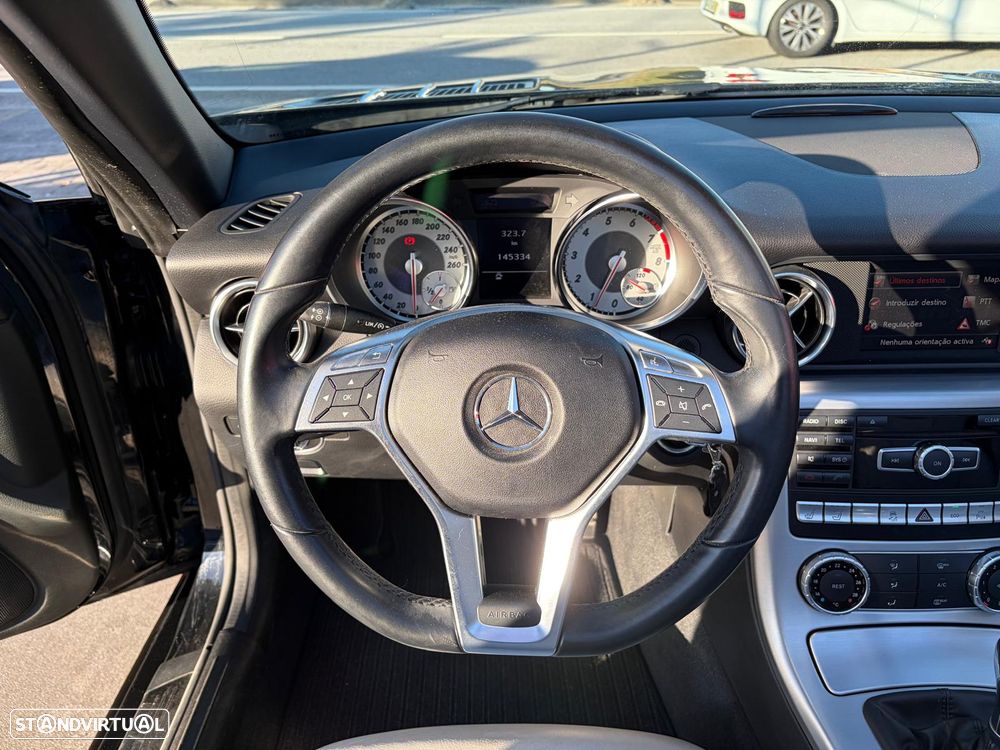 Mercedes-Benz SLK 200 Standard - 28