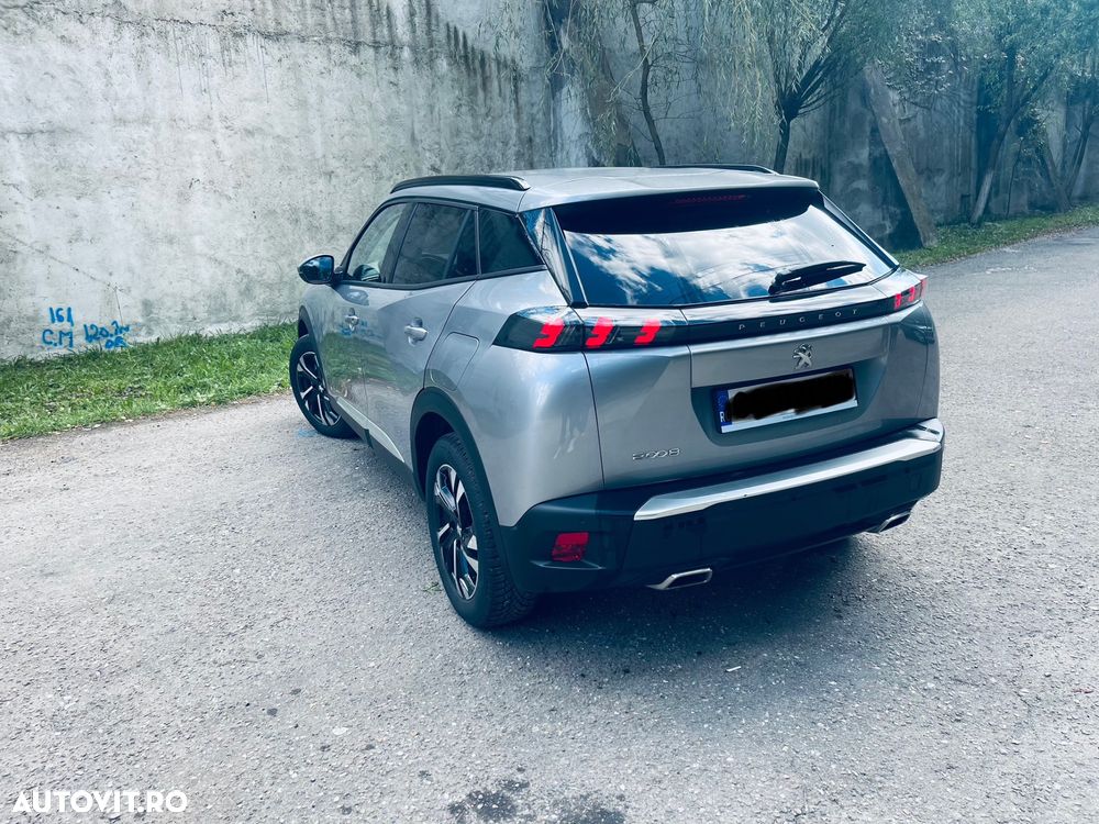 Peugeot 2008 PureTech 130 Stop&Start EAT6 Allure - 4