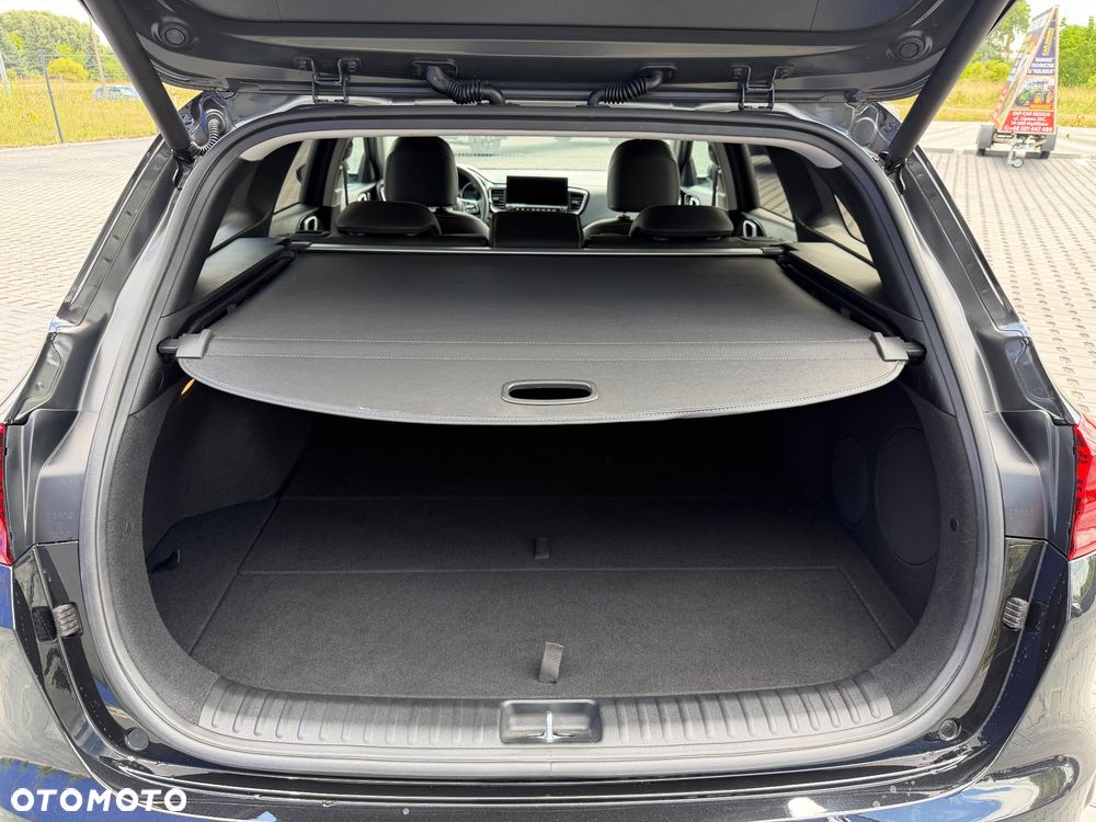 Kia Ceed 1.5 T-GDI Tribute DCT - 12