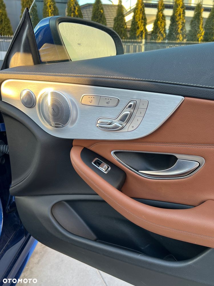 Mercedes-Benz Klasa C 250 d 4-Matic 9G-TRONIC - 12
