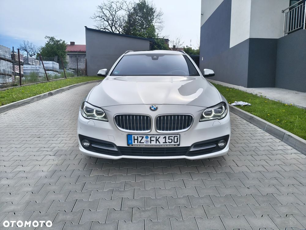 BMW Seria 5 525d xDrive Sport-Aut Luxury Line - 5