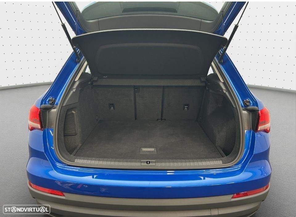 Audi Q3 45 TFSIe S tronic - 4