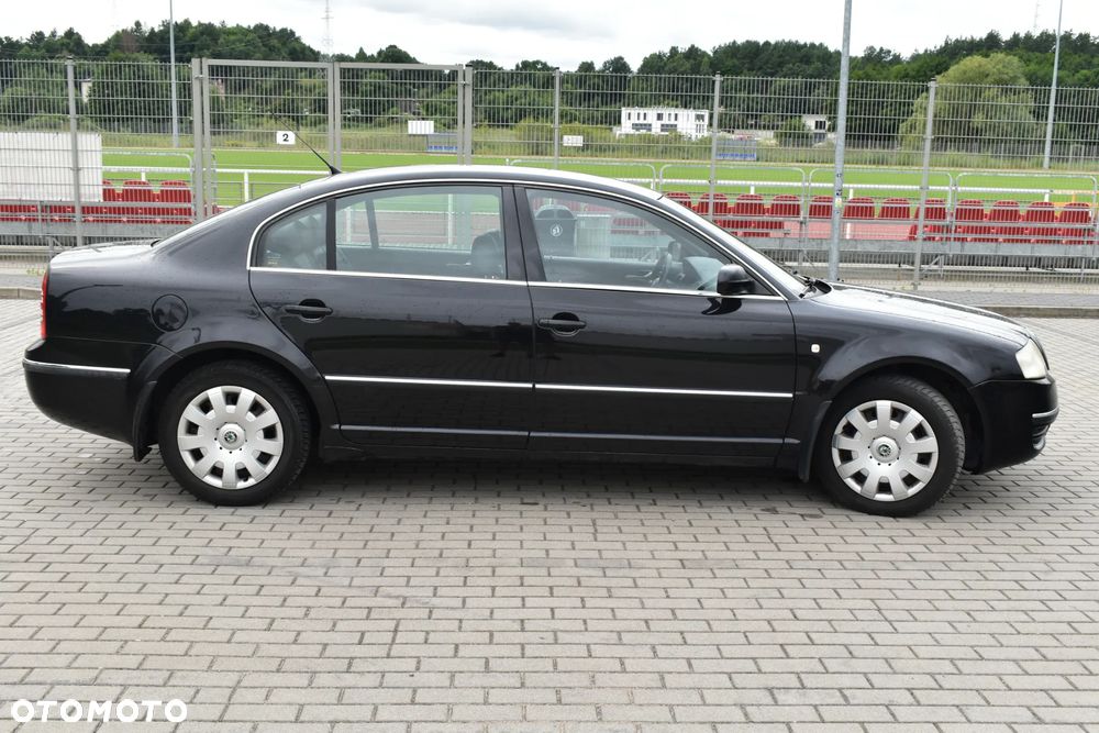 Skoda Superb 2.0 TDI DPF Platinum - 22
