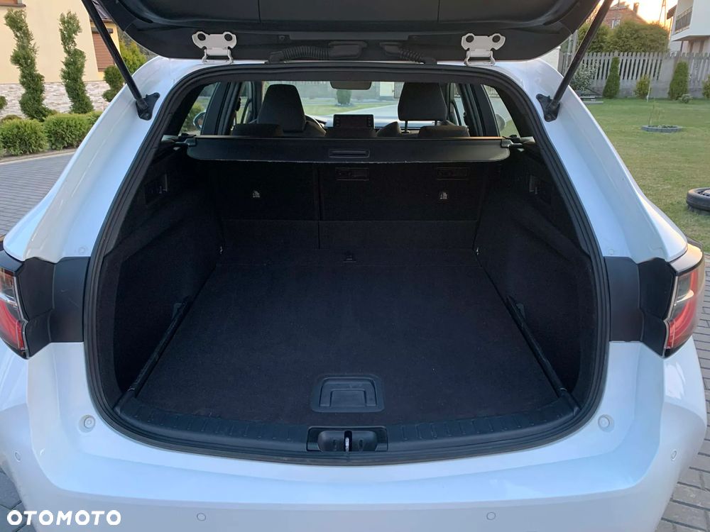 Toyota Corolla 1.8 Hybrid Comfort - 21