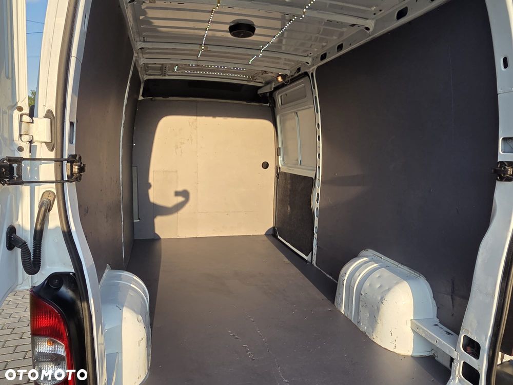 Renault MASTER L2H2 2.5DCI KLIMA ORYGINAŁ ZADBANY - 12