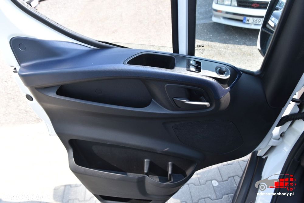 Iveco Daily - 12