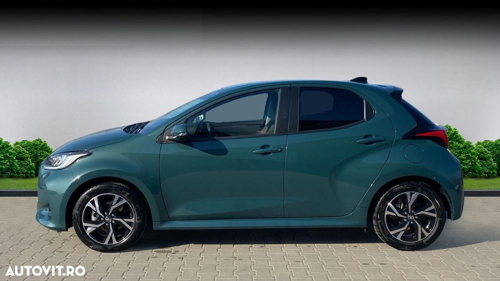 Toyota Yaris 1.5 VVT-i HSD Dynamic - 2