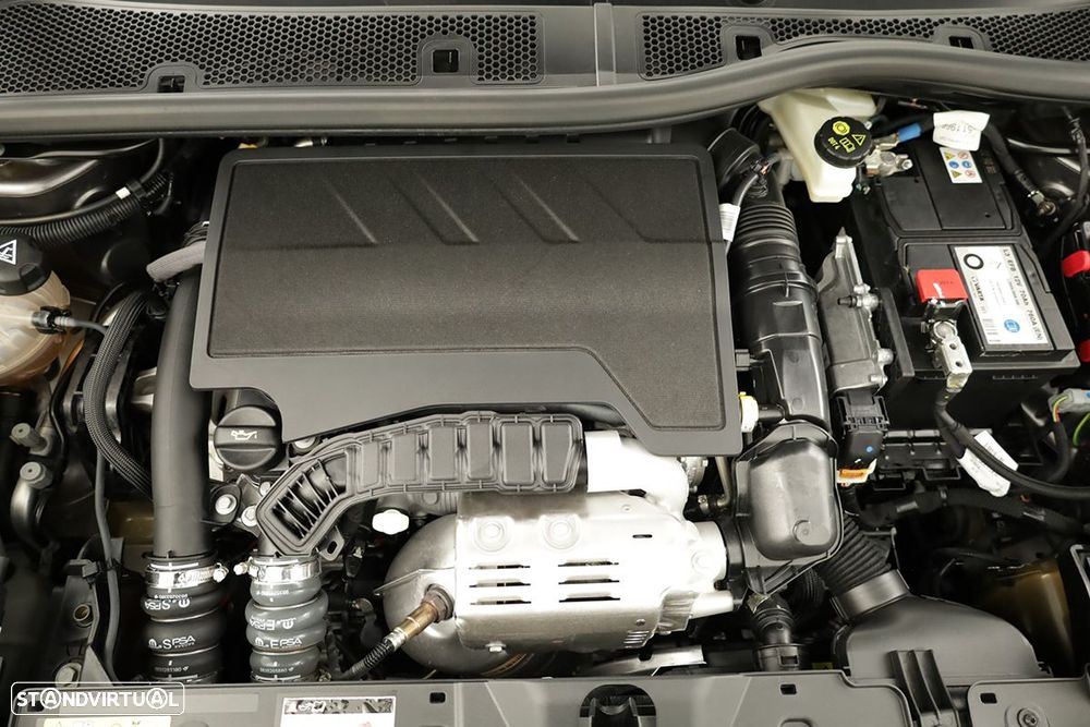 Peugeot 2008 1.2 PureTech GT EAT8 - 25