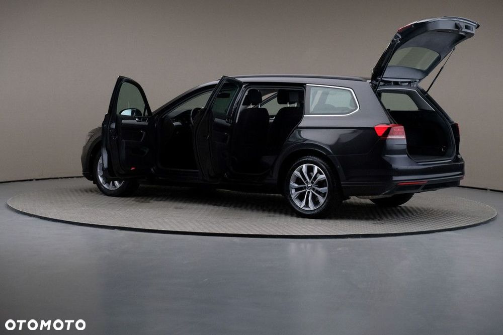 Volkswagen Passat Variant 2.0 TSI Business DSG - 7
