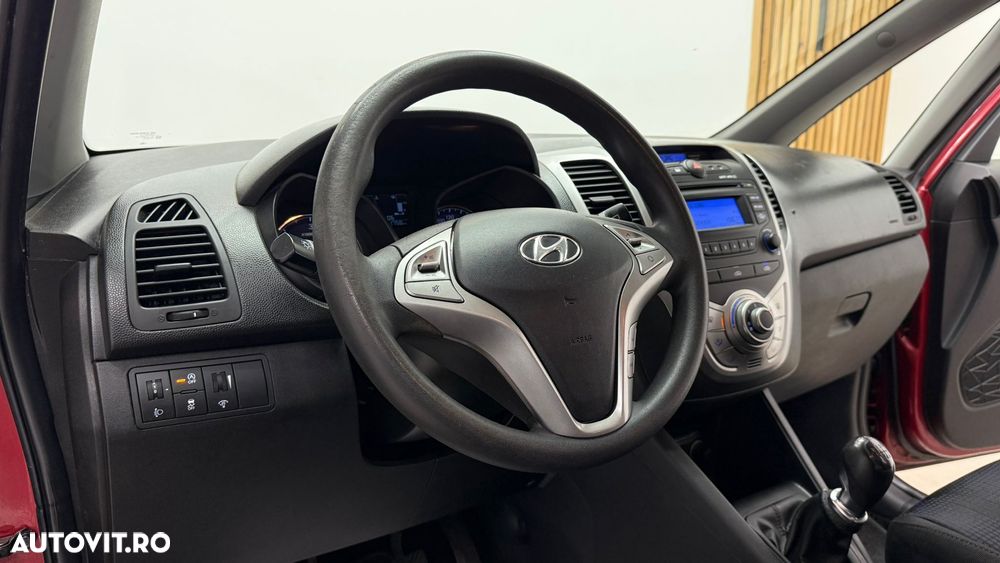 Hyundai ix20 1.4 CRDI blue Classic - 19