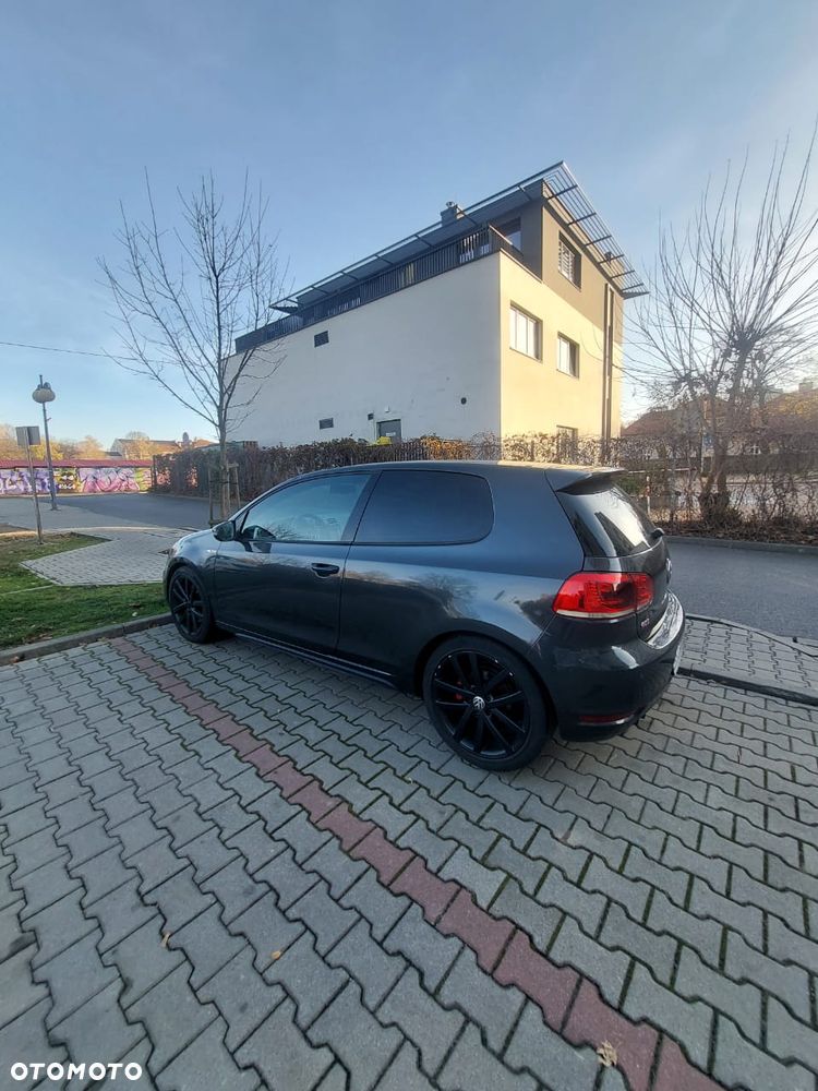 Volkswagen Golf 2.0 TDI DPF DSG GTD - 4