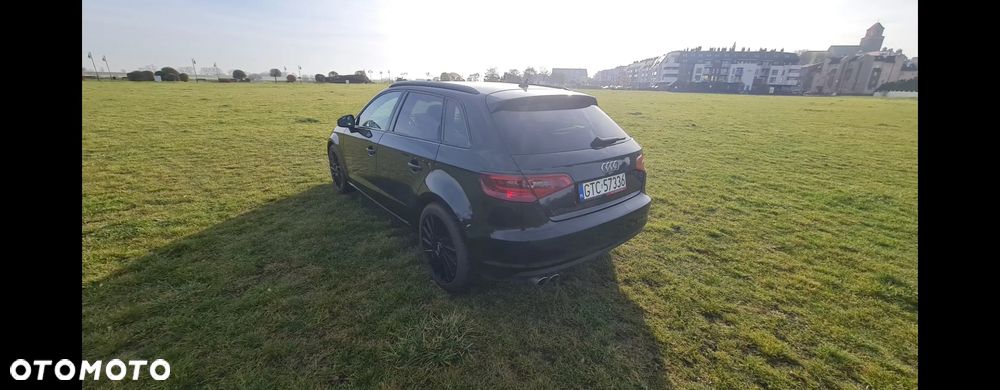 Audi A3 Sportback - 2