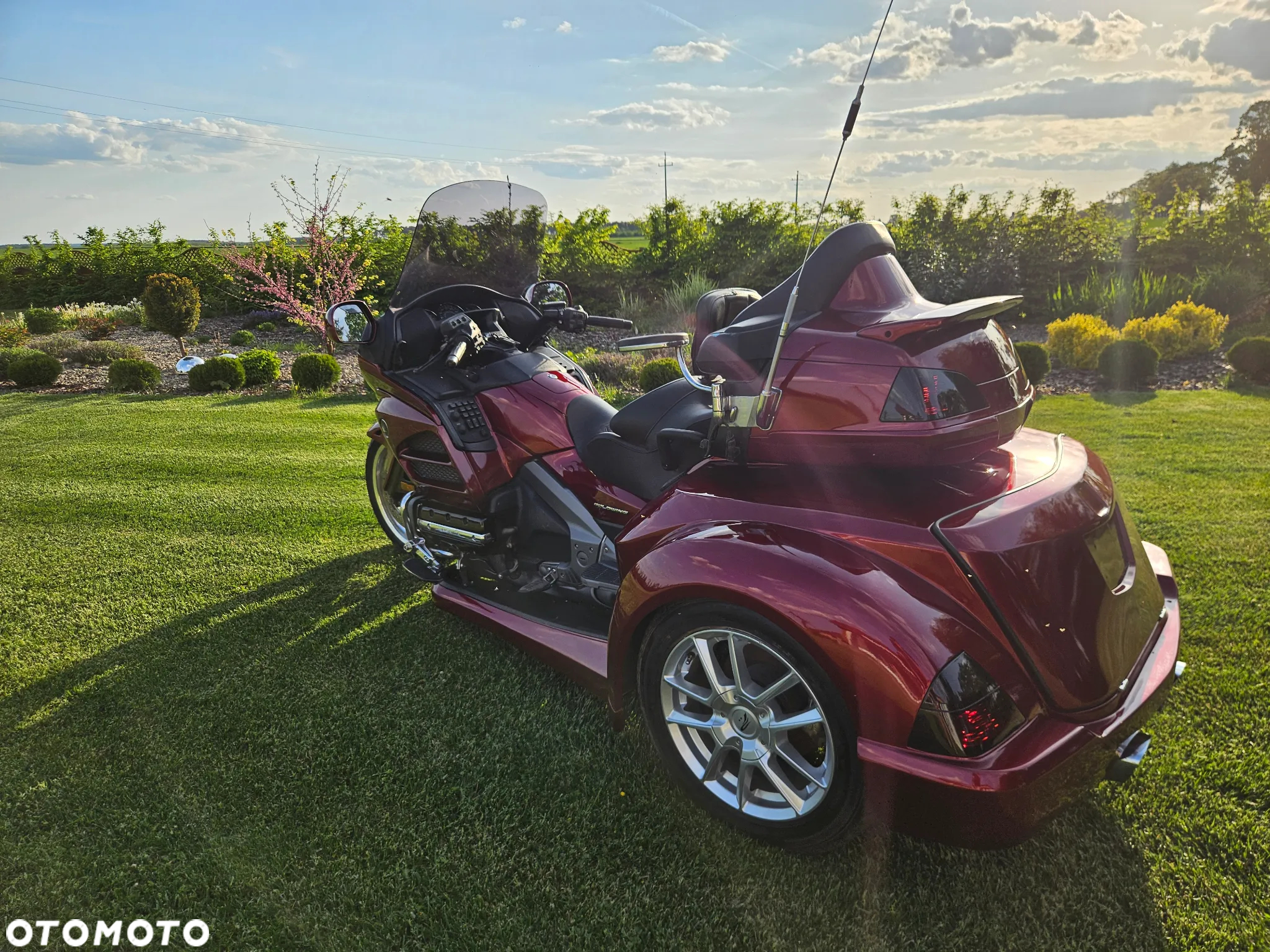 Honda GL - 10