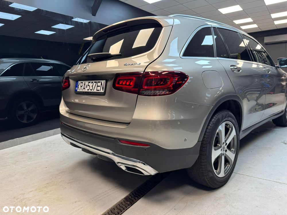 Mercedes-Benz GLC 300 4-Matic - 6