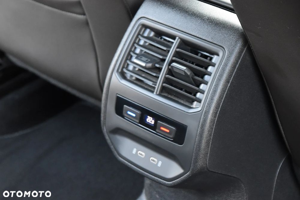Seat Leon 1.5 TSI ACT OPF Xcellence Plus - 26