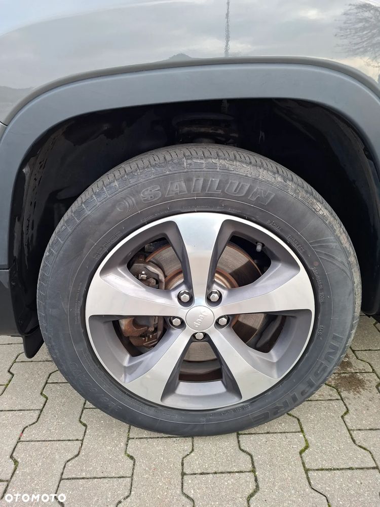 Jeep Cherokee 3.2 V6 Pentastar Active Drive I Automatik Limited - 3