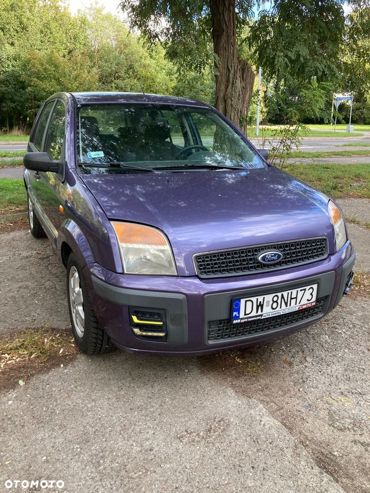 Ford Fusion 1.25 Ambiente - 1