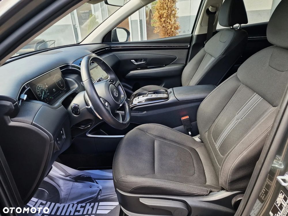 Hyundai Tucson 1.6 T-GDi HEV Modern 2WD - 16