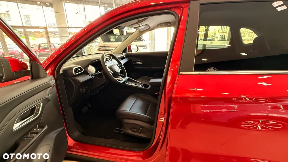MG ZS Hybrid+ - 13