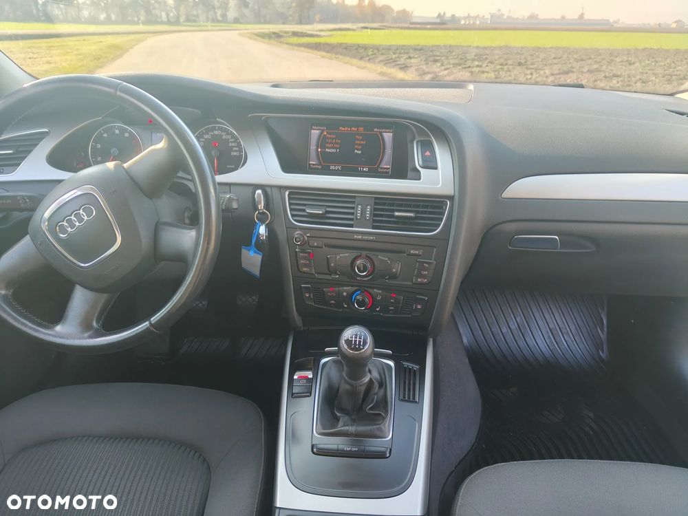 Audi A4 - 11