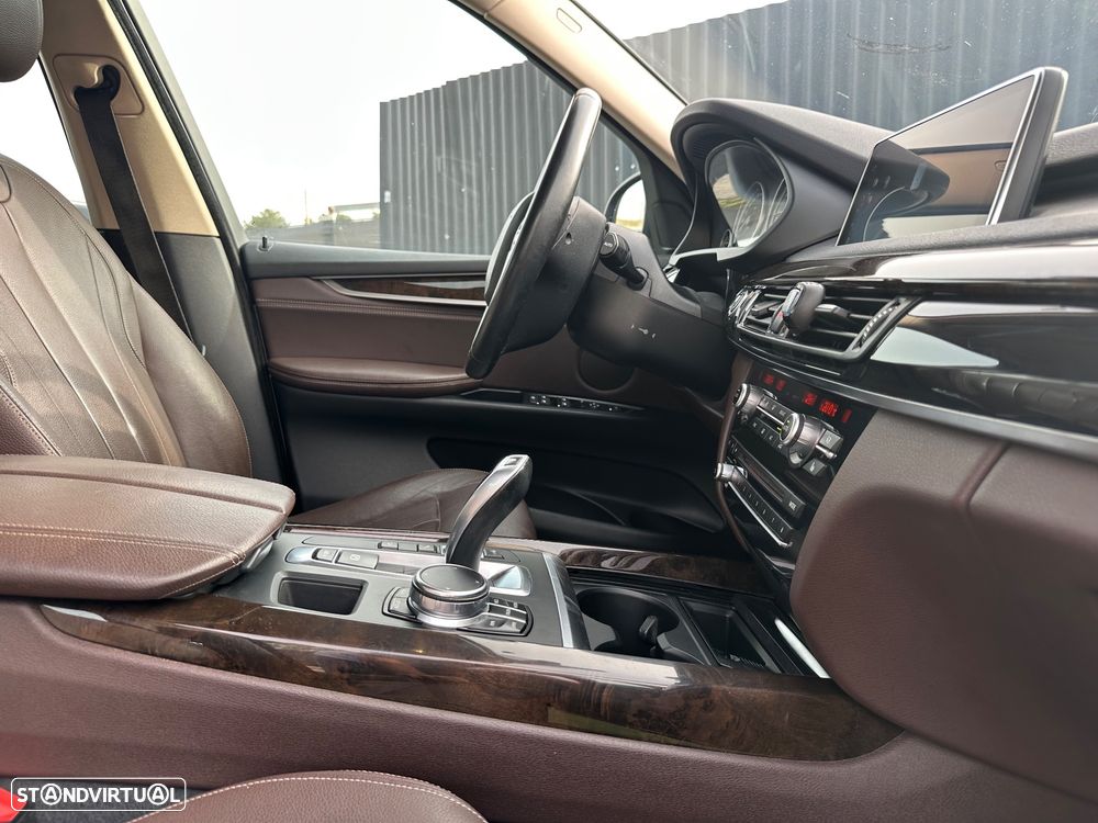 BMW X5 xDrive25d - 10