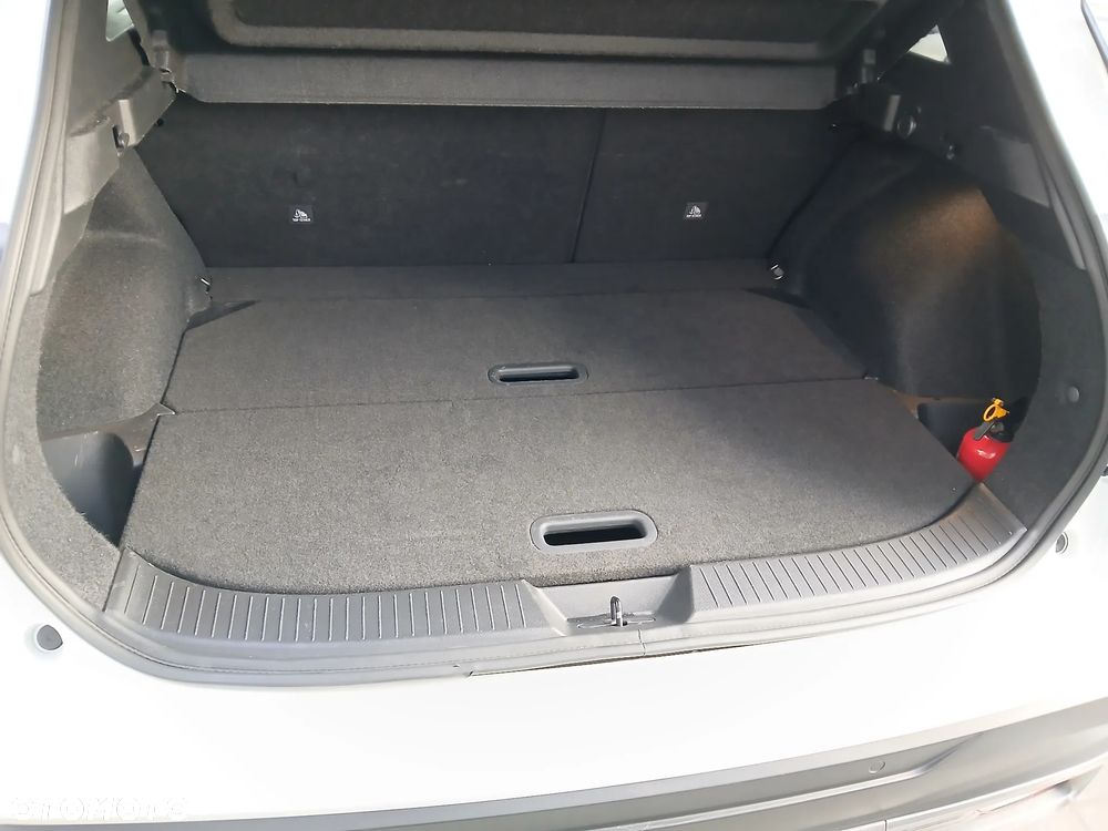 Nissan Qashqai 1.3 DIG-T mHEV N-Connecta Xtronic - 13